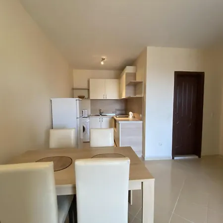 Cozy Studio In Sunny Beach * サニービーチ